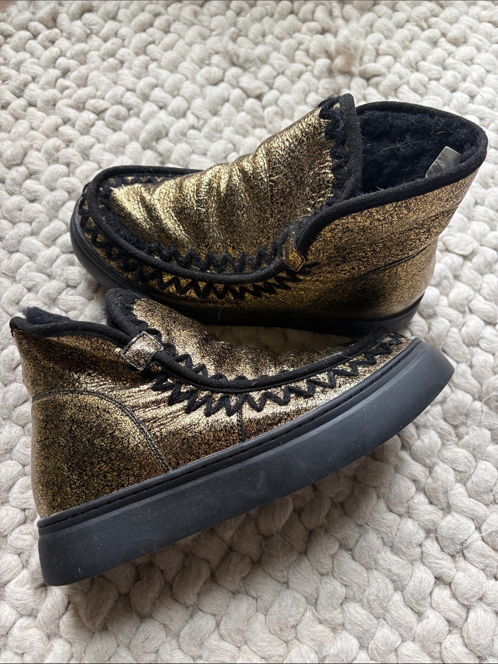 Metallic Gold Women's Ankle Boots - Cozy Lined Fashion Shoe